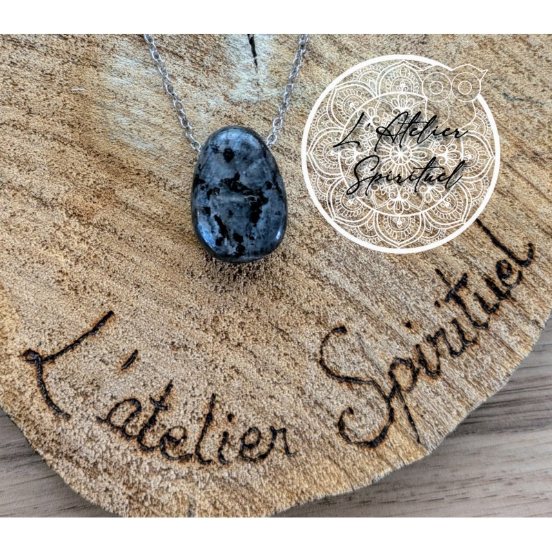 Pendentif pierre percée larvikite A+
