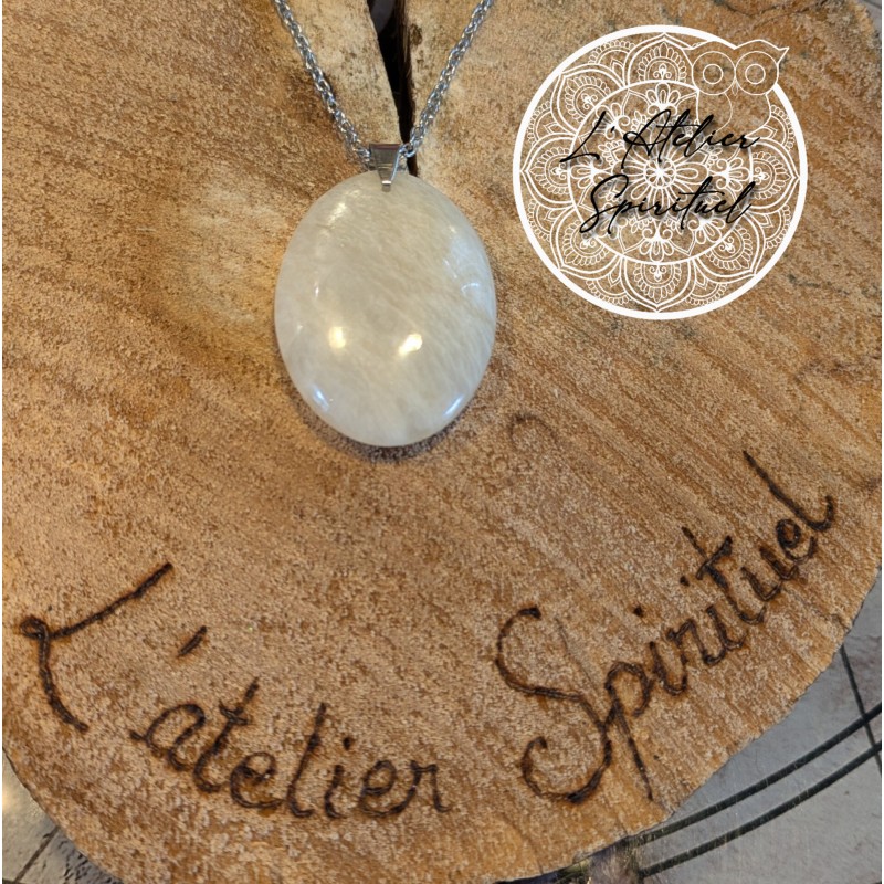 Pendentif ovale Pierre de lune beige AA